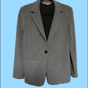 Grey blazer